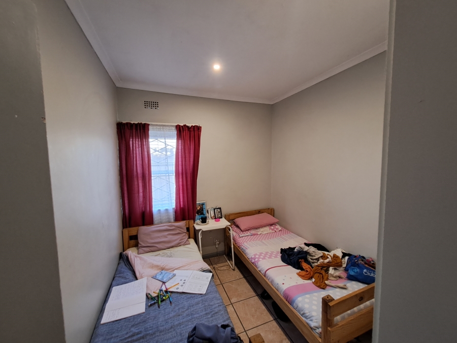 3 Bedroom Property for Sale in Forest Heights Western Cape